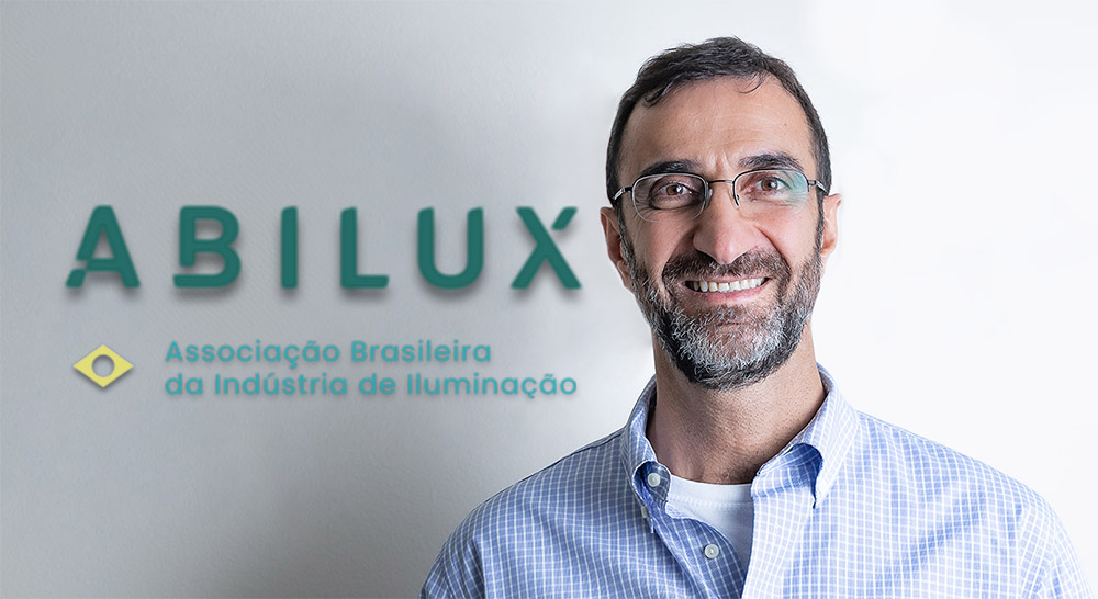 Roberto Saheli foi eleito presidente da ABILUX (Associação Brasileira da Indústria de Iluminação), para estar à frente da entidade no período 2022 – 2026. As eleições foram realizadas no dia 17 de março de 2022.